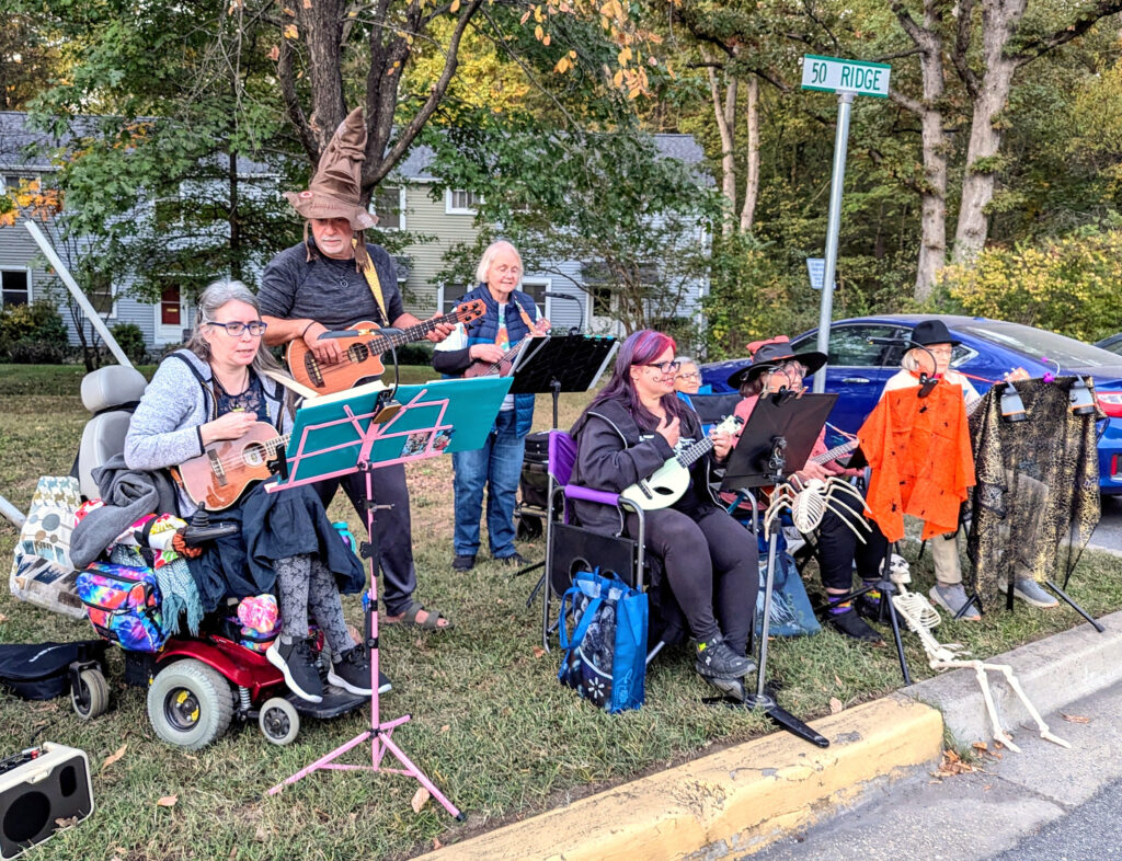 Musicians greet walkers